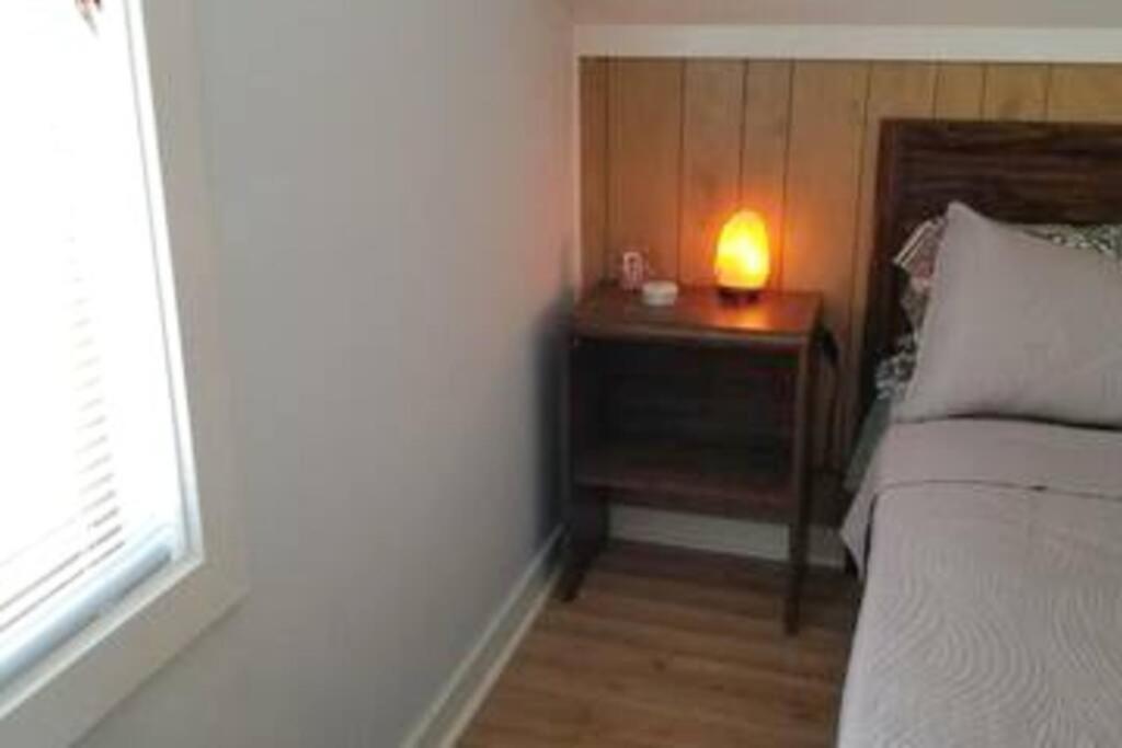 Central, Cozy, Comfort & Convenience. Lafayette